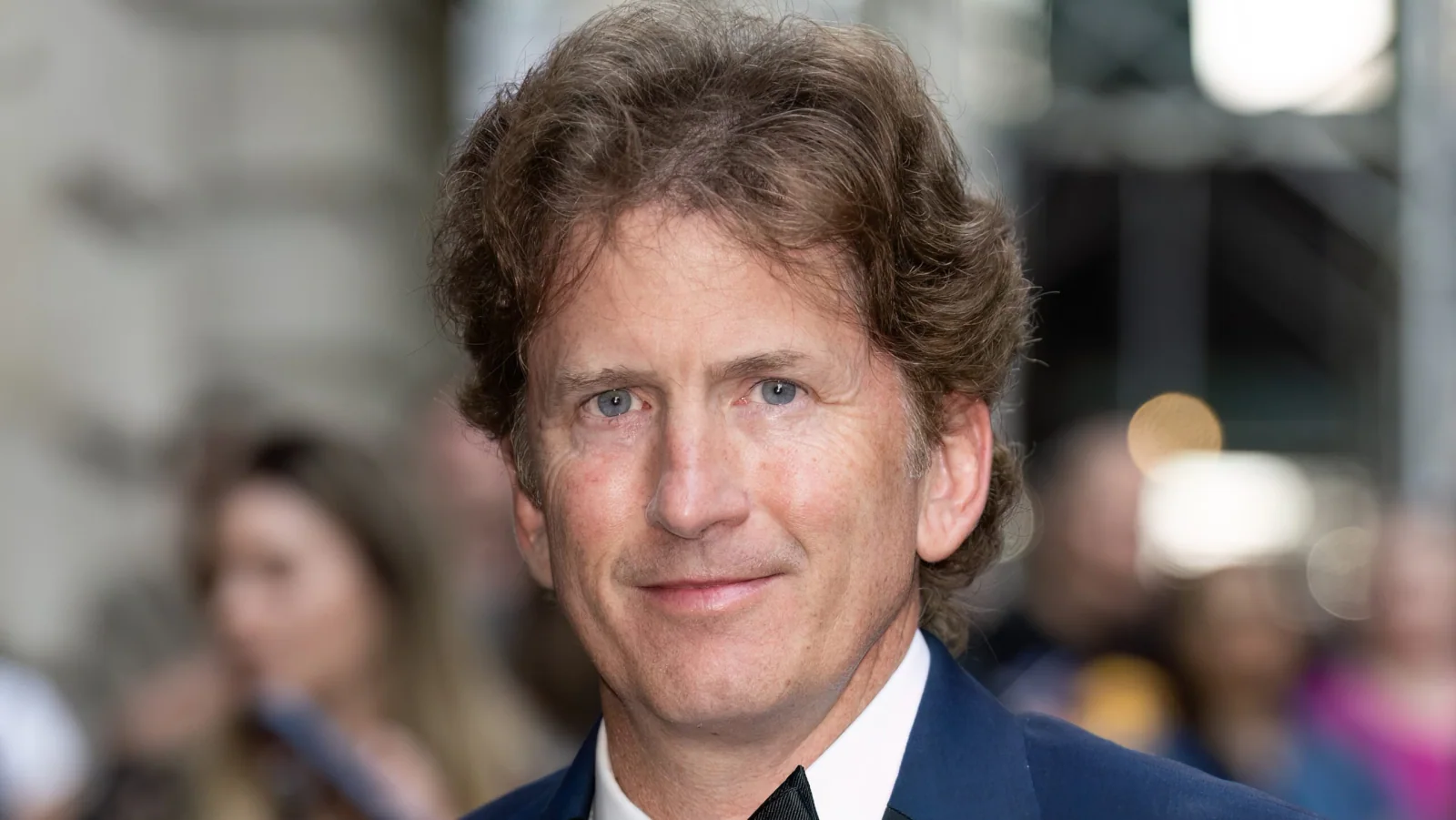 Todd Howard descarta aposentadoria e garante que continuará na Bethesda