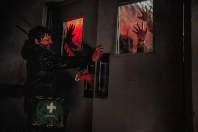 Novo filme de Resident Evil vai acompanhar um protagonista “idiota”, segundo o diretor