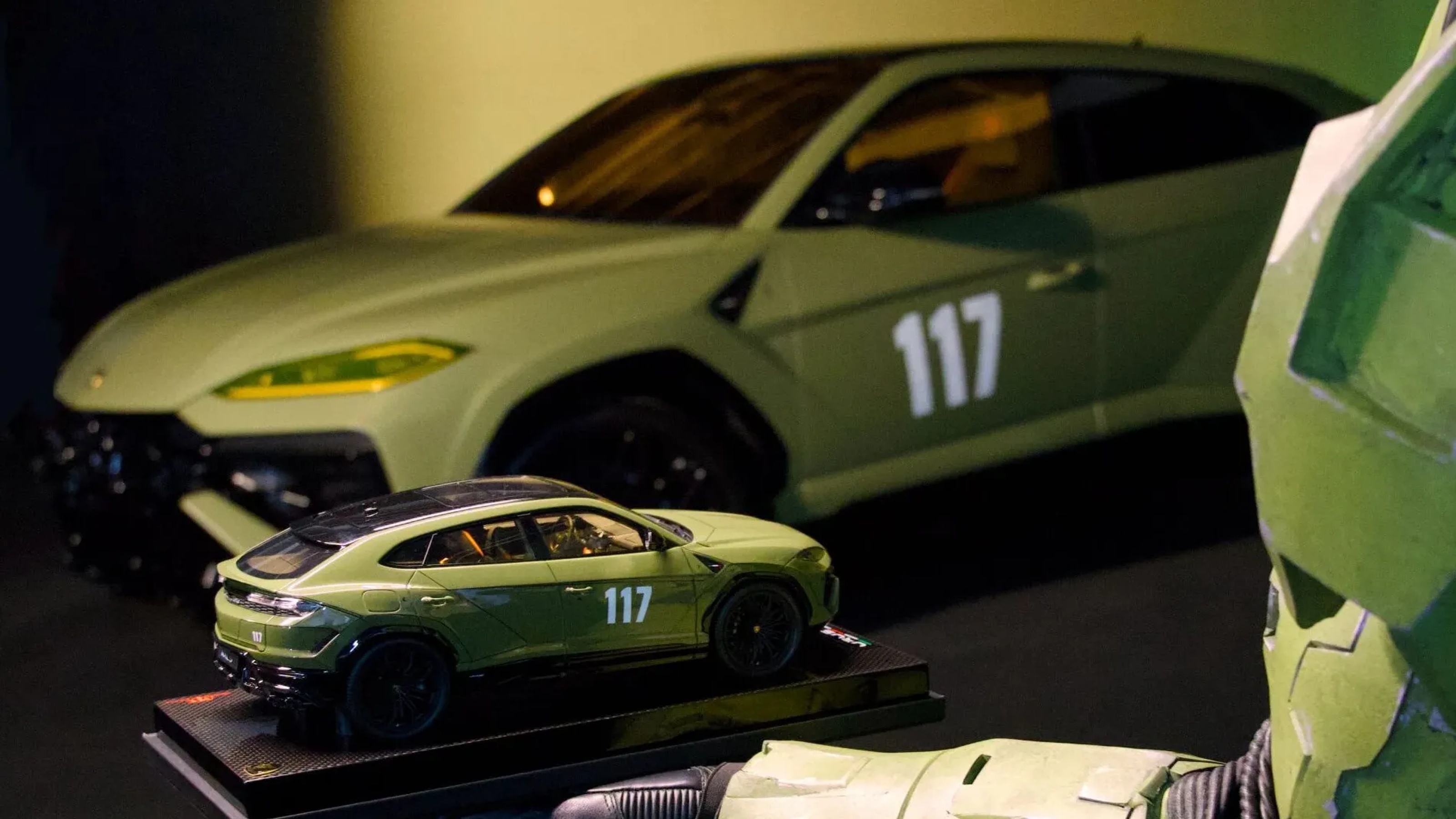 Xbox e Lamborghini lançam o Urus SE Master Chief 117 Edition inspirado em Halo